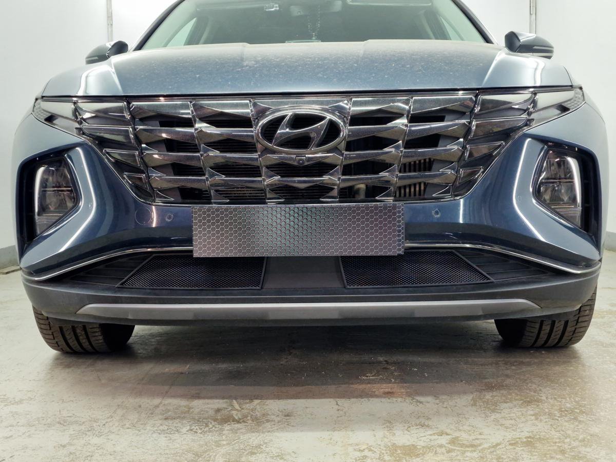 Защитная сетка радиатора низ 2 части с датчиком АСС (короткая база) для Hyundai Tucson IV Рестайлинг