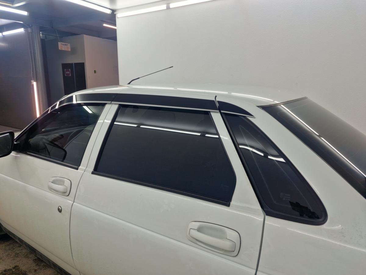 Дефлекторы окон 2D с хром накладками 6 шт. для LADA (ВАЗ) Priora I Рестайлинг