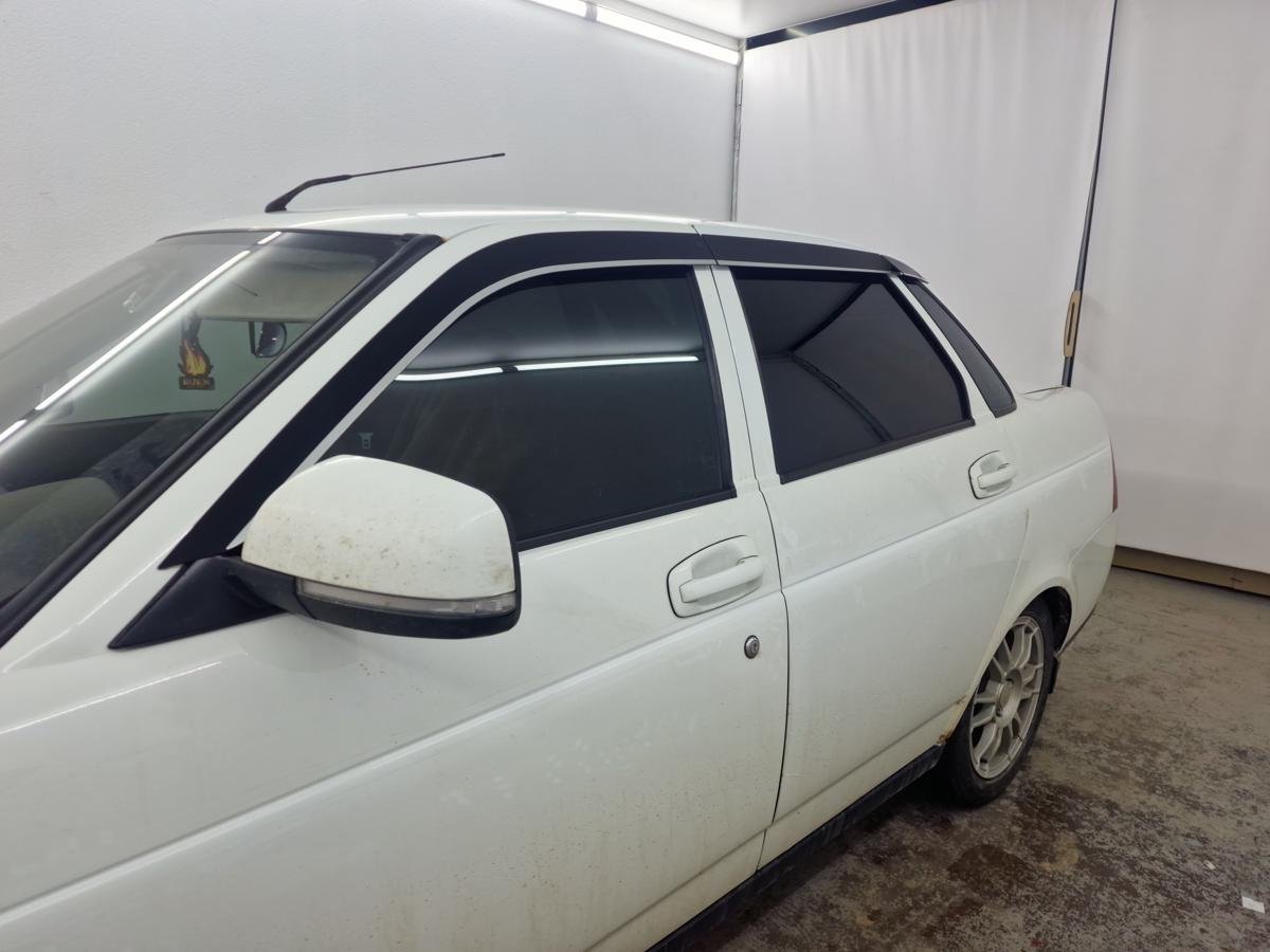 Дефлекторы окон 2D с хром накладками 6 шт. для LADA (ВАЗ) Priora I Рестайлинг