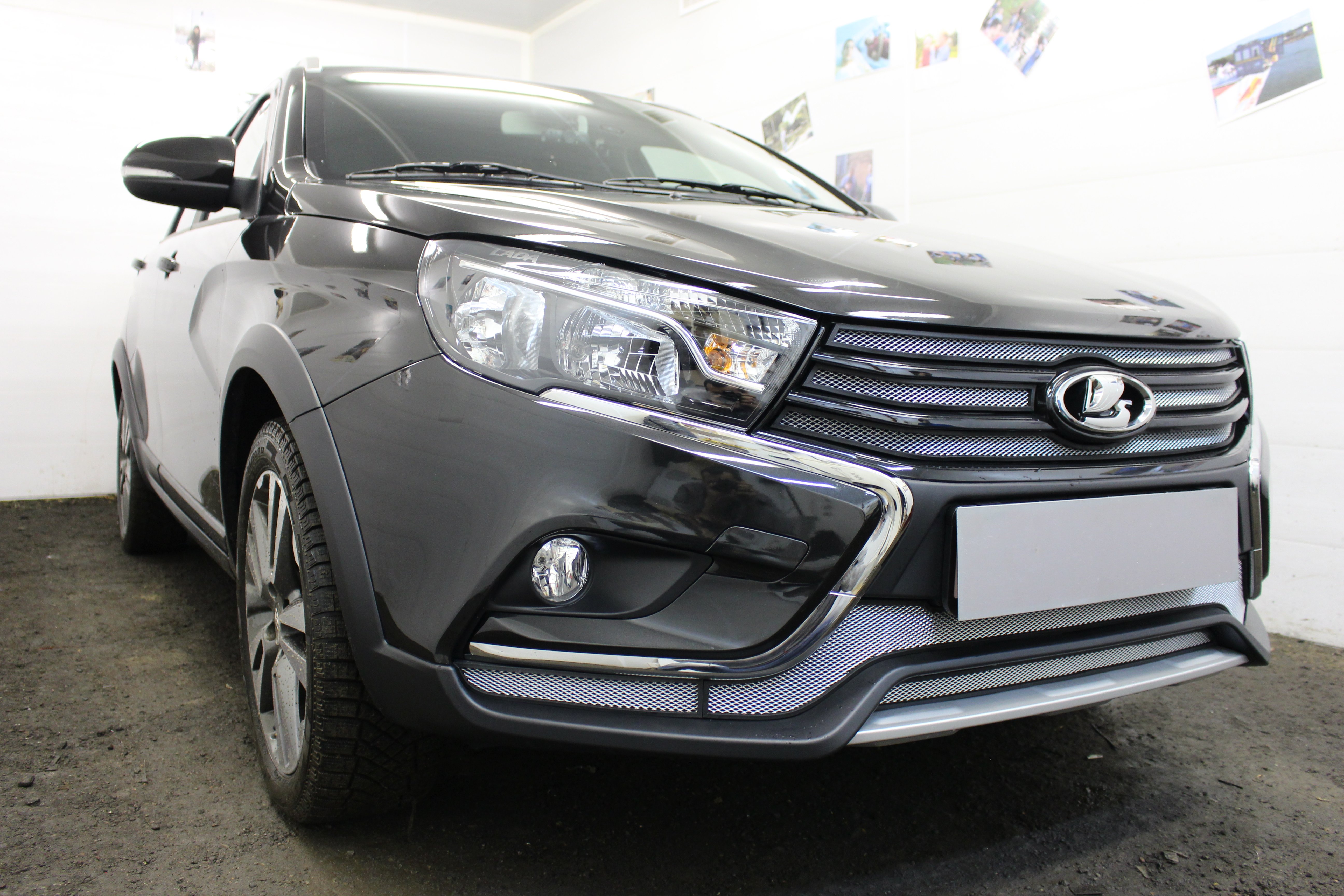 Защитная сетка радиатора низ 2 части для LADA (ВАЗ) Vesta I Рестайлинг