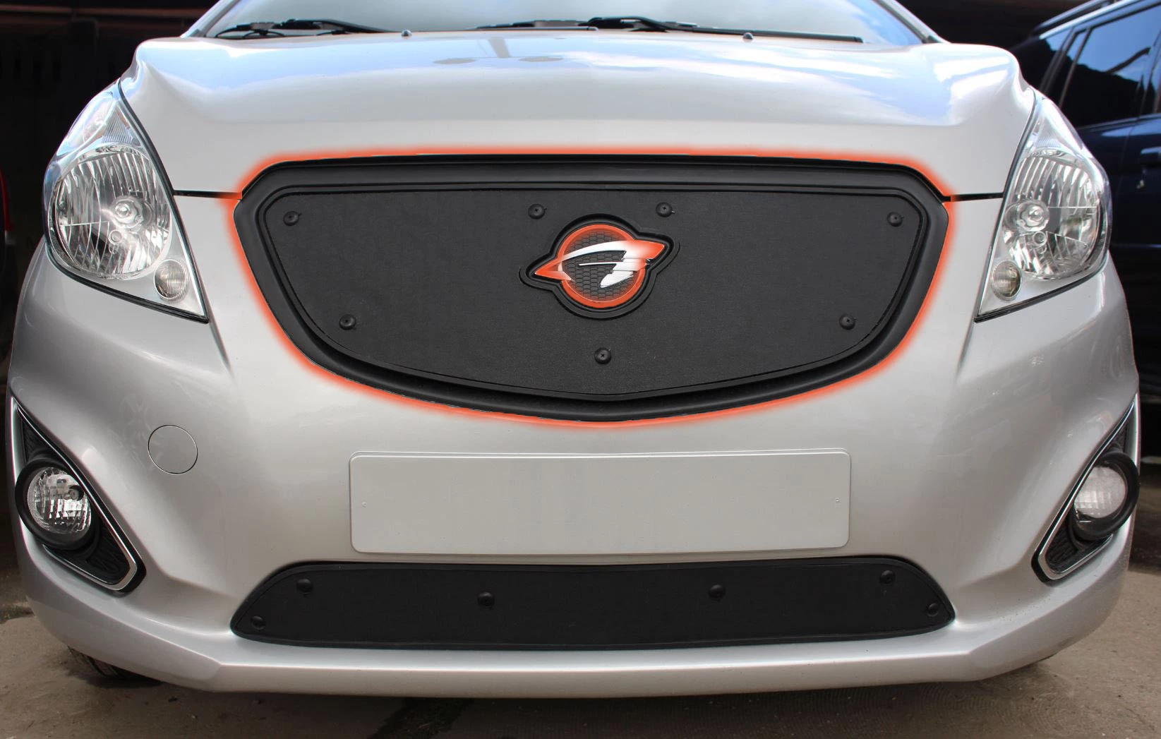 Зимняя заглушка радиатора к съемной сетке верх для Ravon R2