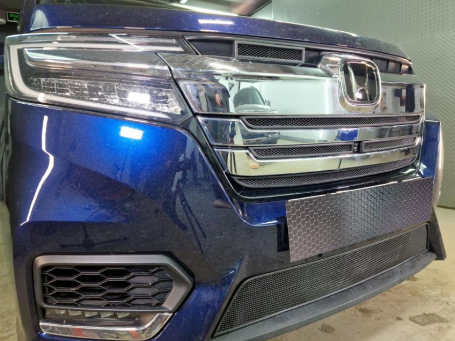 Защитная сетка радиатора верх 5 частей для Honda Stepwgn V Рестайлинг