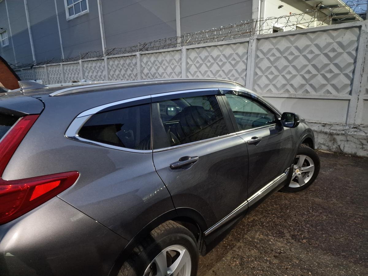 Дефлекторы окон 2D с хром накладками 6 шт. под наклоном для Honda CR-V V Рестайлинг