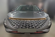 Накладка на капот между фар для Omoda C5 I