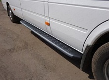 Порог алюминиевый с пластиковой накладкой карбон 2220 мм для Mercedes-Benz Sprinter Classic (W909) I
